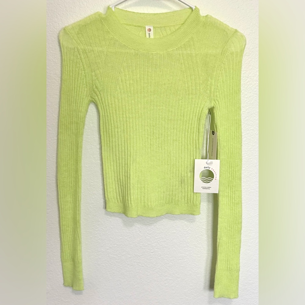DAILY PRACTICE Ribbed Long Sleeve Top